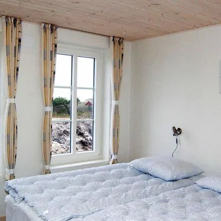 Holiday home Sleeps 24 Pool Wifi