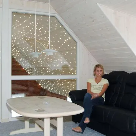Sleeps 24 Pool Wifi Holiday home
